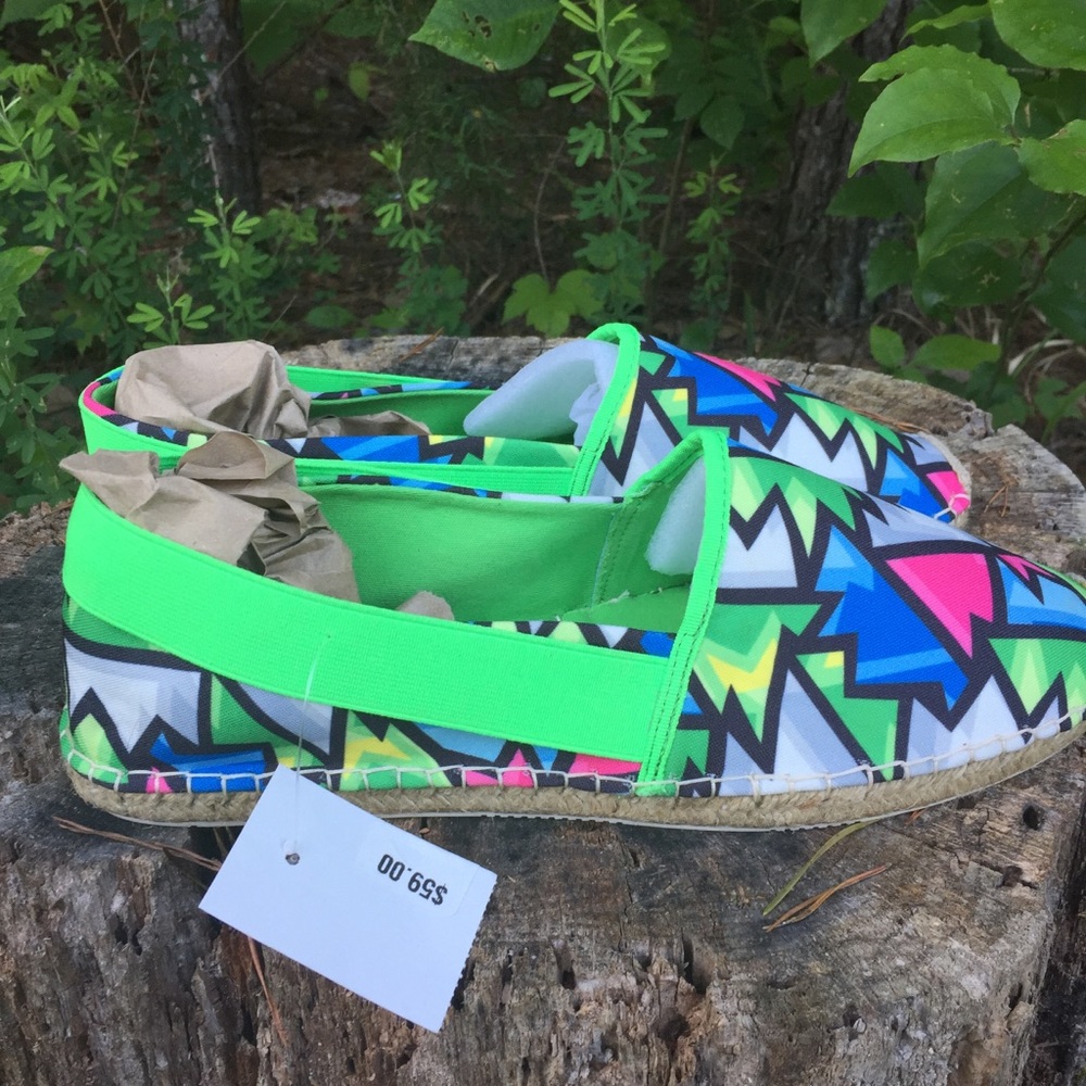 Loudmouth Slip On Espadrilles Loafers Retro Style Geometric Bright Green